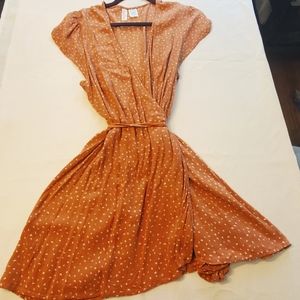 Beach Bunny wrap dress size XL